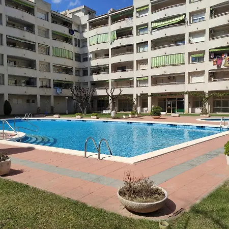 Marathon Apartment *